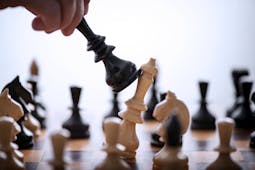 Master Strategy - Chess Lessons 
